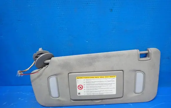 Chevrolet Orlando Sun visor 