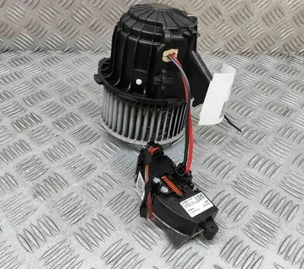 Porsche Macan (95B) Heater fan/blower 8T2820021 8T0820521F