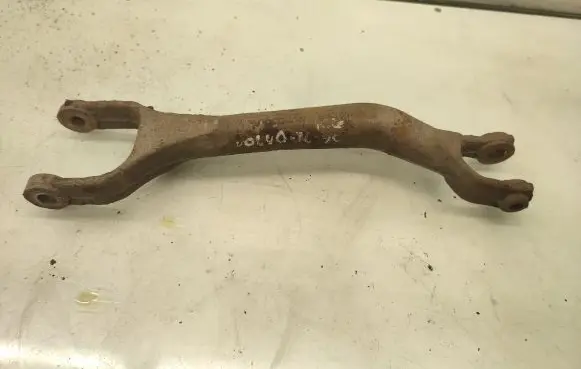 Volvo XC90 Rear control arm