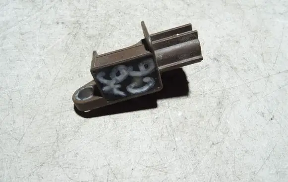Audi A6 S6 C6 4F Airbag deployment crash/impact sensor 4L0959651