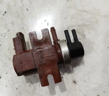 Mazda 3 II Turbo solenoid valve 9652570180