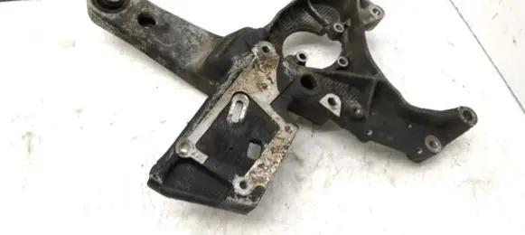 Lancia Kappa Engine mounting bracket 46473016