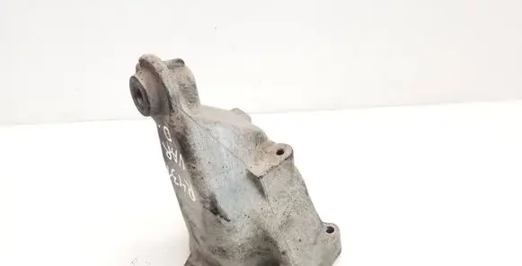 Mercedes-Benz E W212 Engine mounting bracket A6512233404 AC46000