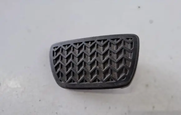 Lexus RX 450H Brake pedal