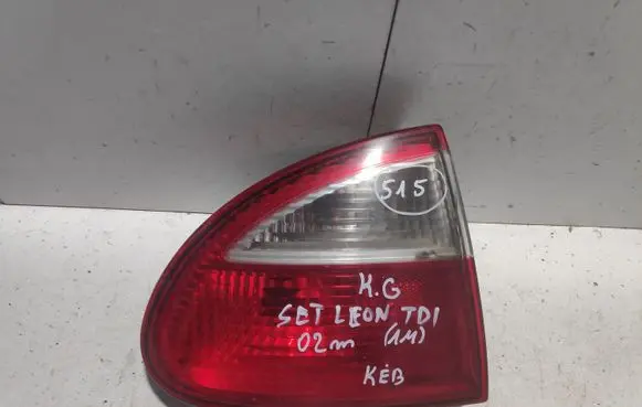 Seat Leon (1M) Rear/tail lights 1M6945096A