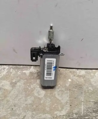 BMW X5 F15 Seat adjustment motor C34167101