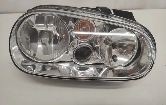 Volkswagen Golf IV Headlight/headlamp