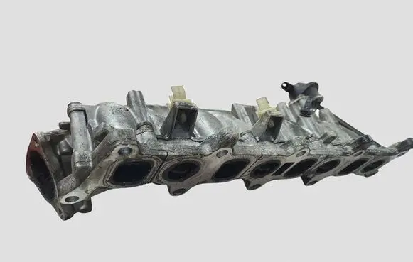 Opel Astra J Intake manifold 8973858235 1101620753