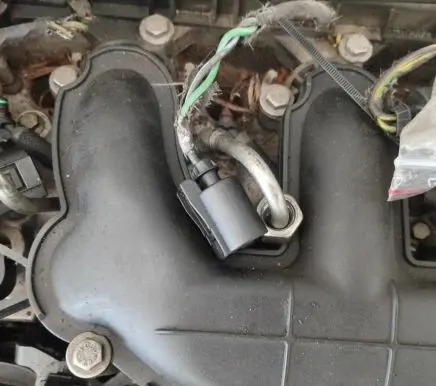 Volvo V50 Intake manifold