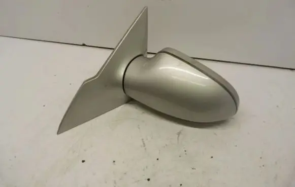Front door electric wing mirror