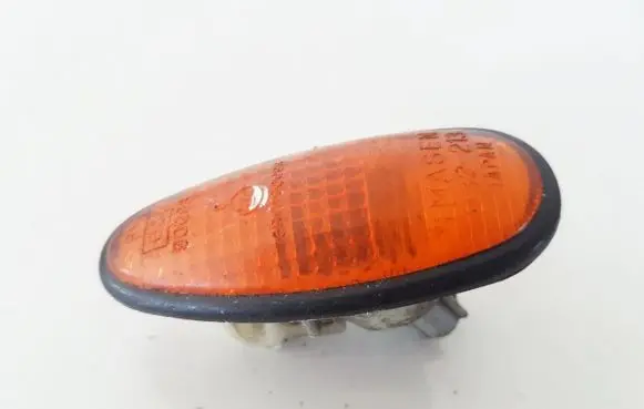 Mitsubishi Space Wagon Front fender indicator light 0190093 6R0190093