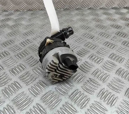 Mercedes-Benz Sprinter W907 W910 Electric auxiliary coolant/water pump A0005003800