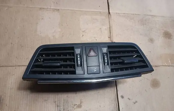 Mercedes-Benz E C207 W207 Dash center air vent grill A2078300054 251922001