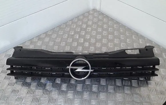 Opel Astra H Front bumper lower grill 13108463