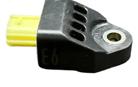 Toyota Yaris Airbag deployment crash/impact sensor 898310D100 832A5384E