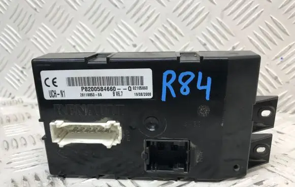 Renault Kangoo I Comfort/convenience module P8200584660Q P8200584660