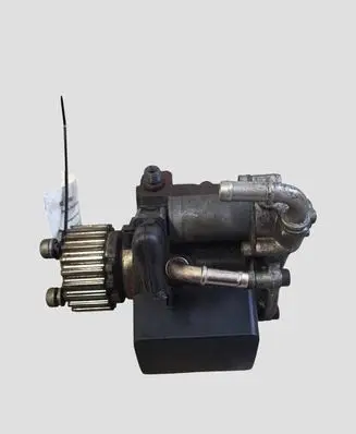 Volkswagen Golf VI Fuel injection high pressure pump 03L130755E