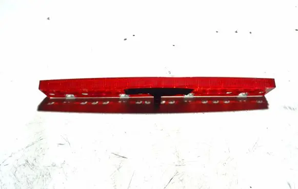 Audi A4 S4 B7 8E 8H Third/center stoplight 28427002