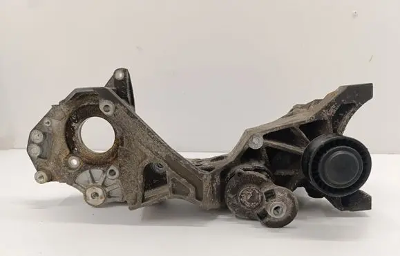 Audi A5 Sportback 8TA Generator/alternator bracket 03L903143R