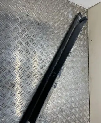 Ford Turneo Courier Front sill (body part) 