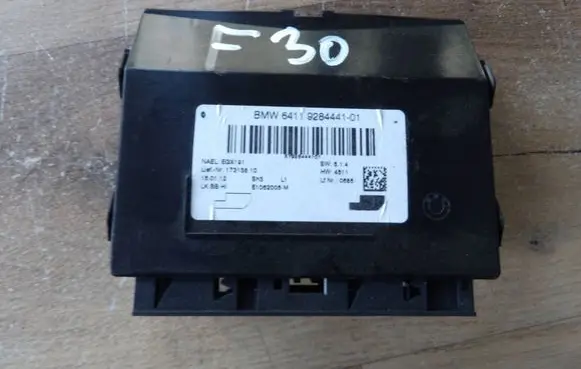 BMW 3 F30 F35 F31 Air conditioner control unit module 9284441 17313810 E1062005M