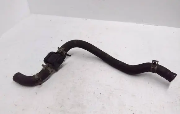 Honda CR-V Engine coolant pipe/hose