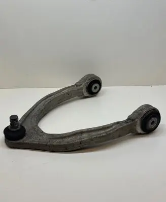 Alfa Romeo Giulia Front lower control arm/wishbone K206602