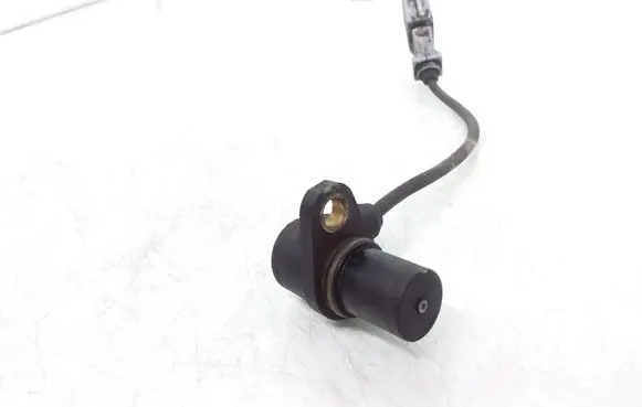 Volkswagen Touran I Crankshaft position sensor 06A906433G