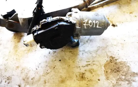 Toyota Urban Cruiser (XP110) Wiper motor 8511052530 85110-52530
