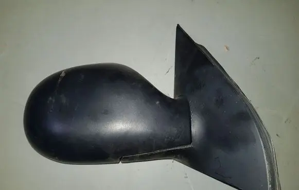 KIA Carnival Front door electric wing mirror
