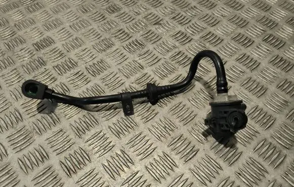 Volvo XC90 Brake vacuum hose/pipe 3147890