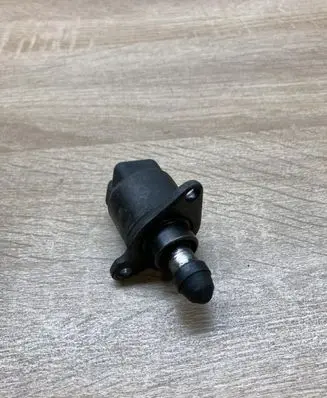 Citroen Xsara Idle control valve (regulator) M1808R