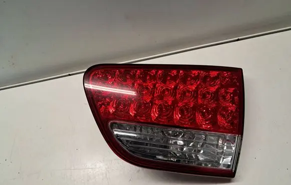 Citroen C-Crosser Rear light trim 1146-380