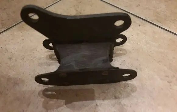 Lada Niva Gearbox mount 