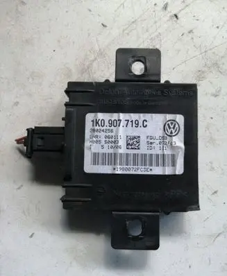 Volkswagen Touran I Alarm control unit/module 1K0907719C