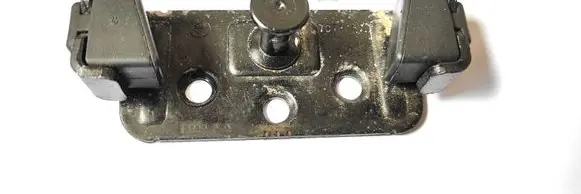BMW 1 E81 E87 Loading door lock loop/hook striker 7078167