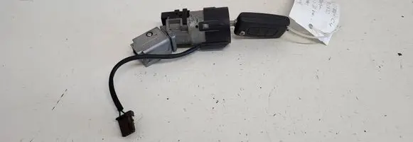 Citroen C4 I Picasso Ignition lock 9663123380