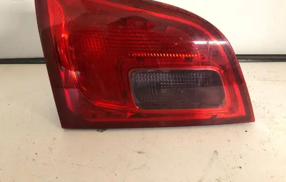 Opel Astra J Tailgate rear/tail lights 07101010380011B 495056087