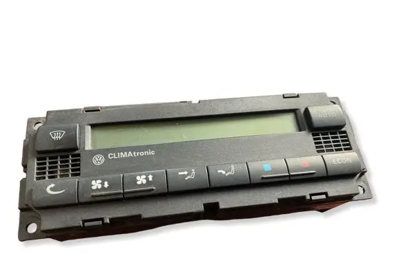 Volkswagen PASSAT B5.5 Climate control unit 3B1907044H