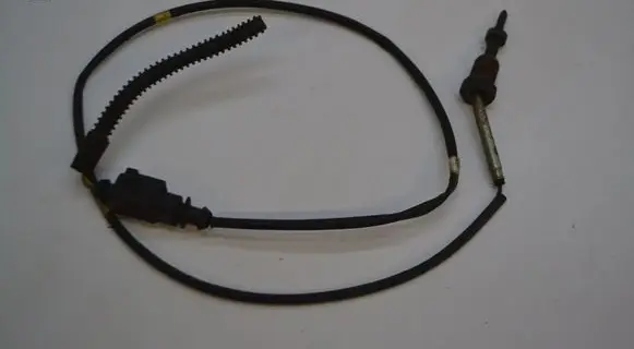 Audi A3 S3 8V Oil temperature sensor 03L906088BK