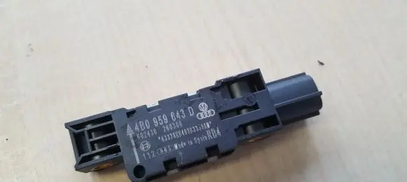 Audi A3 S3 8P Airbag deployment crash/impact sensor 4b0959643d 602436