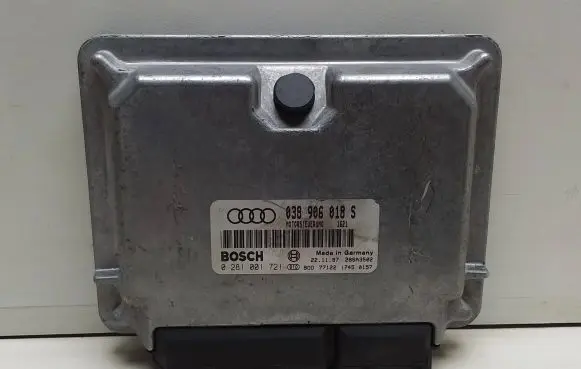 Audi A4 S4 B5 8D Engine control unit/module 038906018S