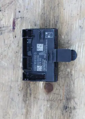 Audi A4 S4 B9 Door control unit/module 8W0959592G A2C7466601100 8W0959592