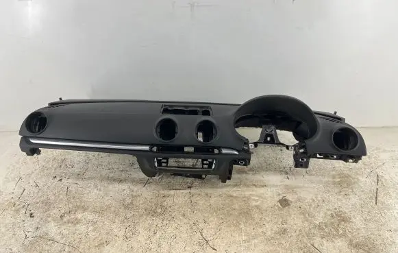 Audi A3 S3 8V Dashboard 8V2858041