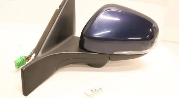 Volvo V70 Front door electric wing mirror 31298846