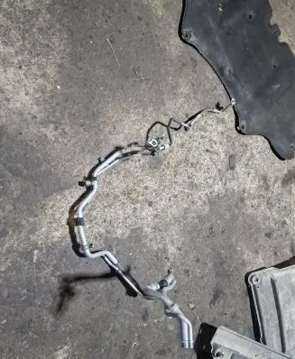Jaguar XE Air conditioning (A/C) pipe/hose