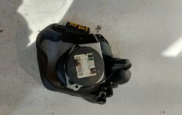 Opel Agila A Rear seatbelt 602319600