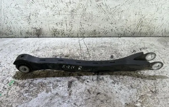 Mercedes-Benz E W211 Rear control arm