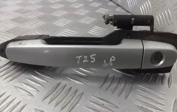 Toyota Avensis T220 Front door interior handle 242303