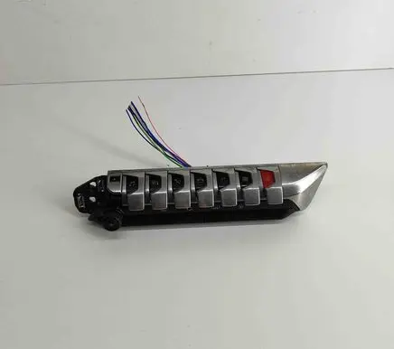 Peugeot 3008 II A set of switches 98318235DX